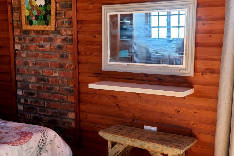3 Bedroom Property for Sale in Boggomsbaai Western Cape